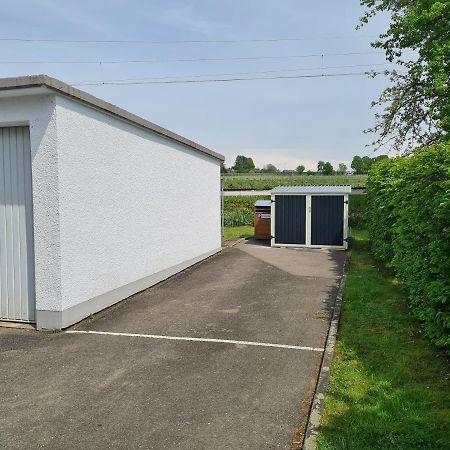 Seeblick Kampf Mit Fahrradgarage 노넨혼 외부 사진